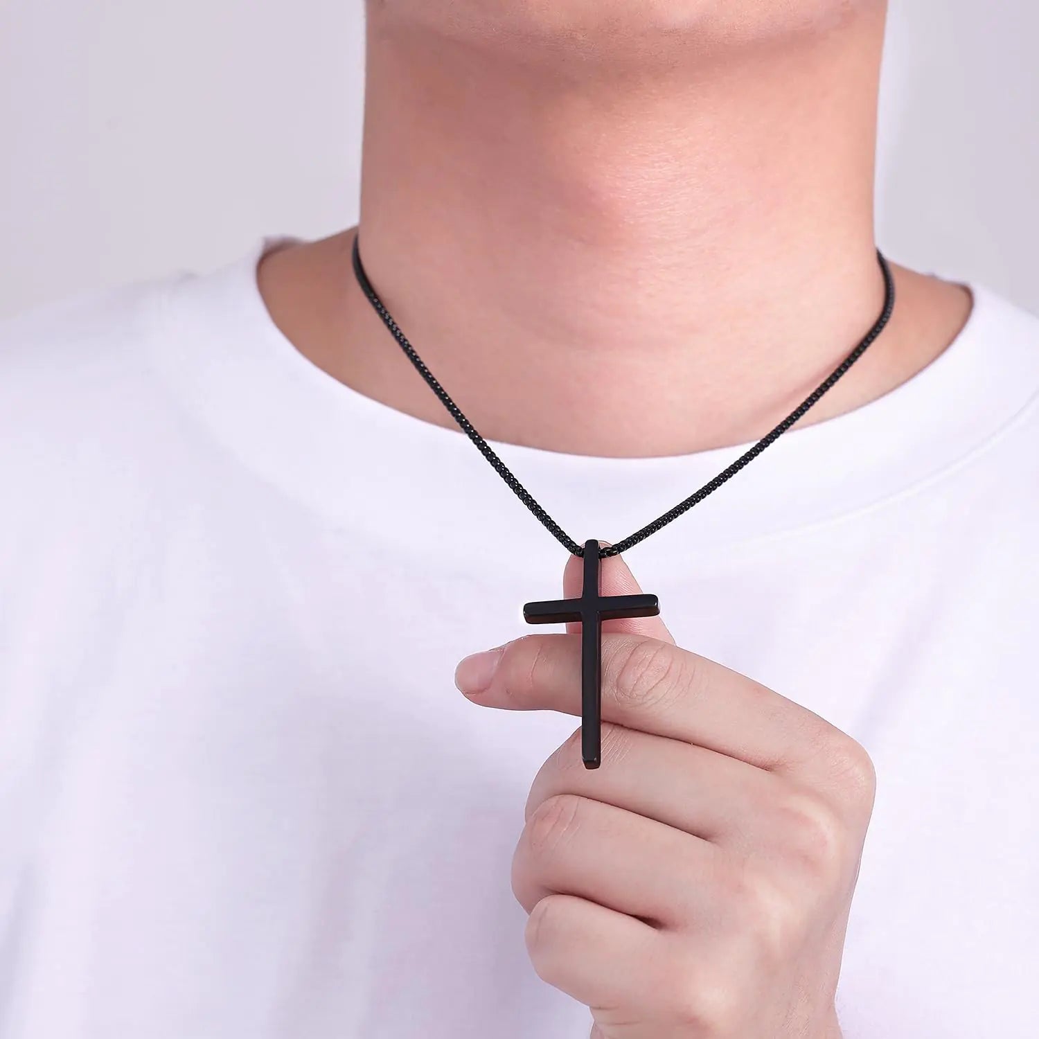 Men’s Stainless Steel Cross Necklace 22 Inch