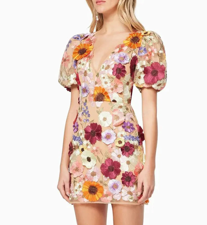 Elegant Floral V-Neck Lantern Sleeve Dress